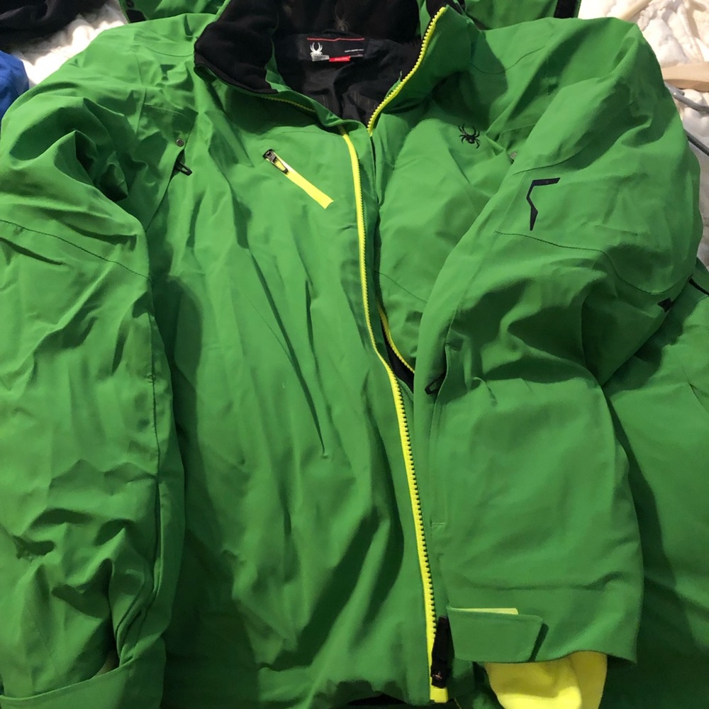 Men’s Spyder ski coat